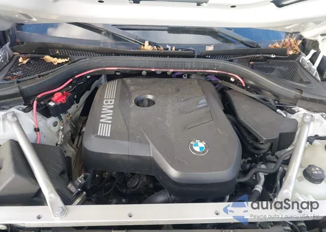 2025 BMW X3 30 xDrive z USA, uszkodzony, nr VIN 5UX53GP04S9Y74280